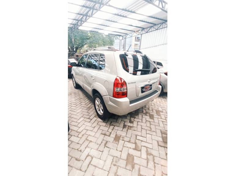 HYUNDAI - TUCSON - 2013/2013 - Prata - R$ 49.500,00