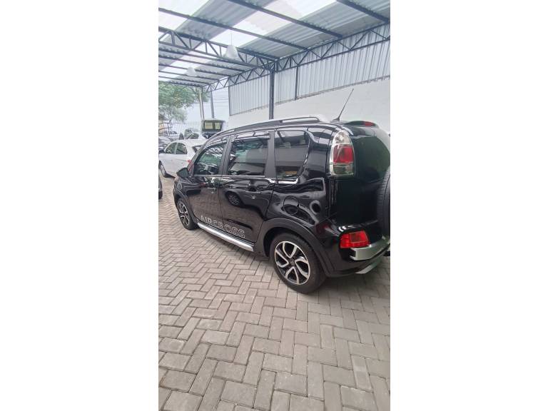 CITROËN - AIRCROSS - 2011/2011 - Preta - R$ 32.900,00