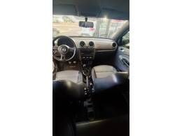 VOLKSWAGEN - SAVEIRO - 2016/2016 - Branca - R$ 71.900,00