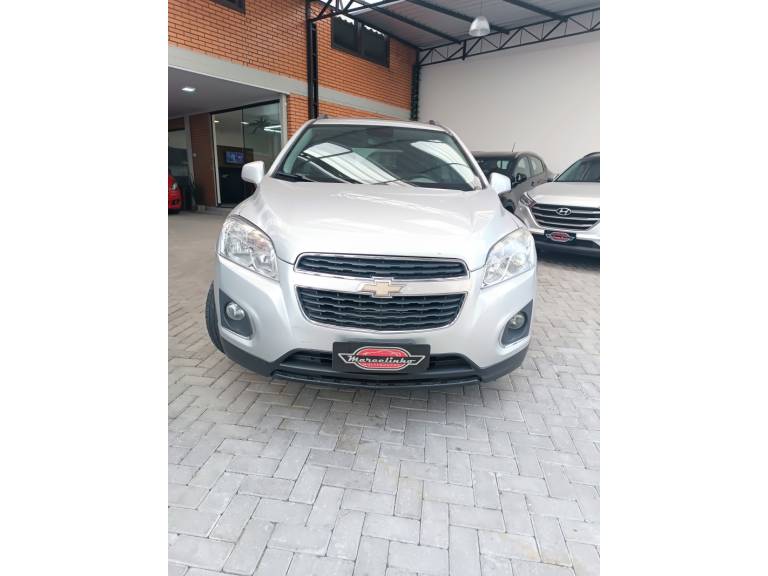 CHEVROLET - TRACKER - 2014/2014 - Prata - R$ 67.900,00