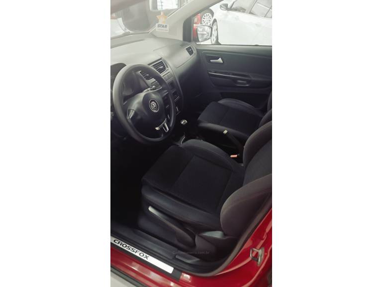 VOLKSWAGEN - CROSSFOX - 2013/2013 - Vermelha - R$ 44.900,00
