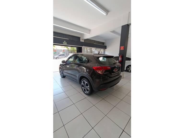 HONDA - HR-V - 2017/2017 - Marrom - R$ 89.900,00