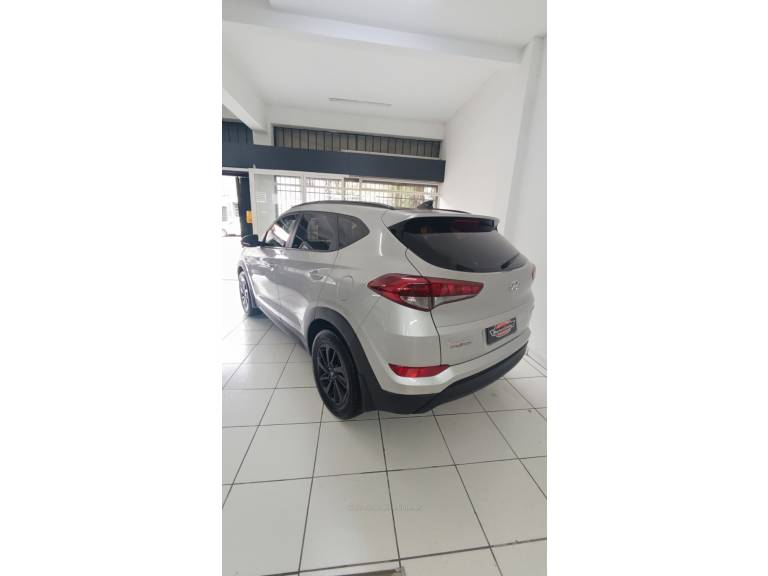 HYUNDAI - TUCSON - 2018/2019 - Prata - R$ 109.900,00