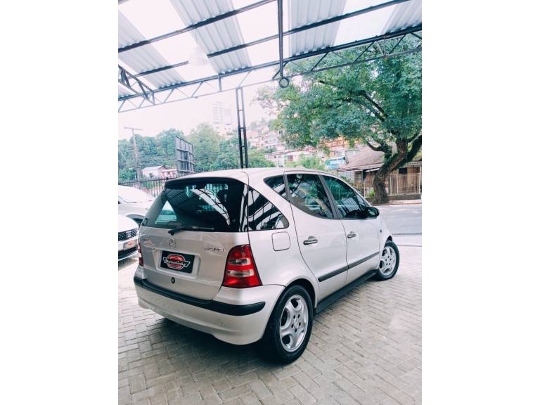 MERCEDES-BENZ - CLASSE A - 2005/2005 - Prata - R$ 22.500,00