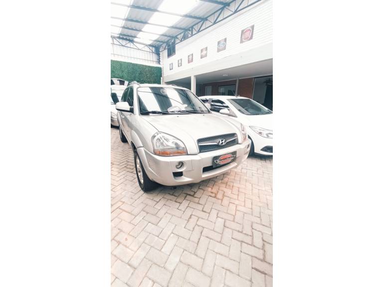 HYUNDAI - TUCSON - 2013/2013 - Prata - R$ 49.500,00