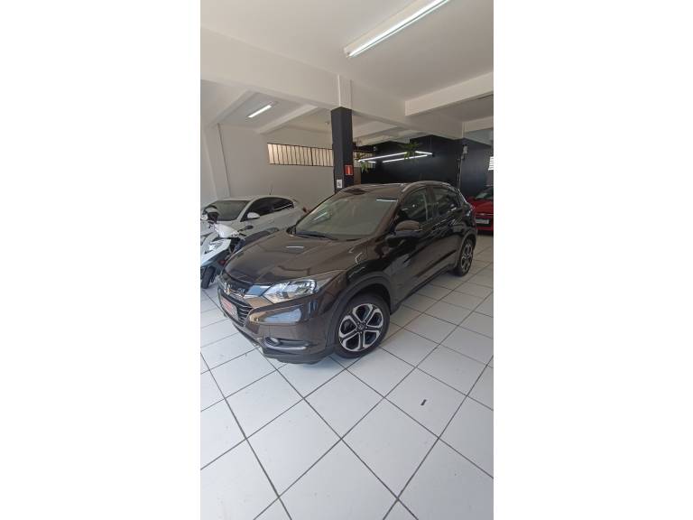 HONDA - HR-V - 2017/2017 - Marrom - R$ 89.900,00
