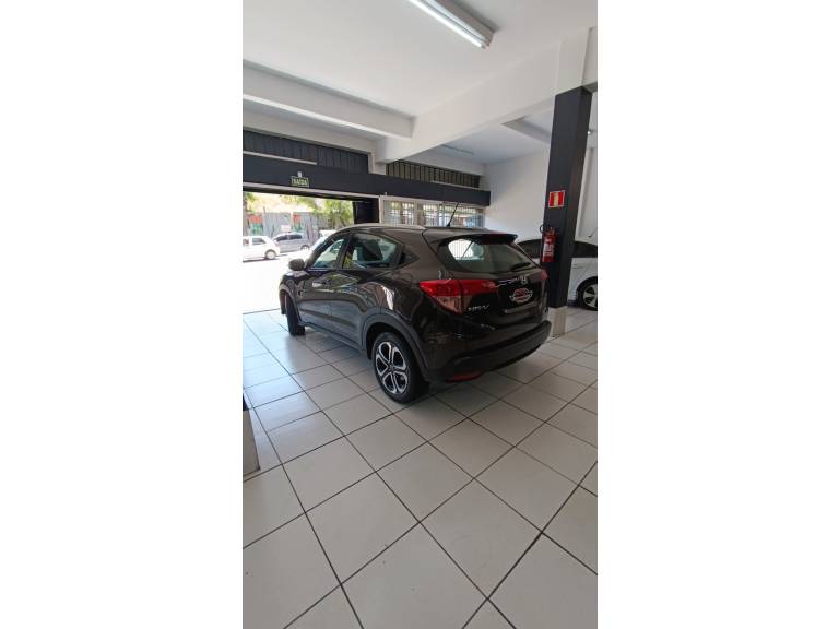 HONDA - HR-V - 2017/2017 - Marrom - R$ 89.900,00