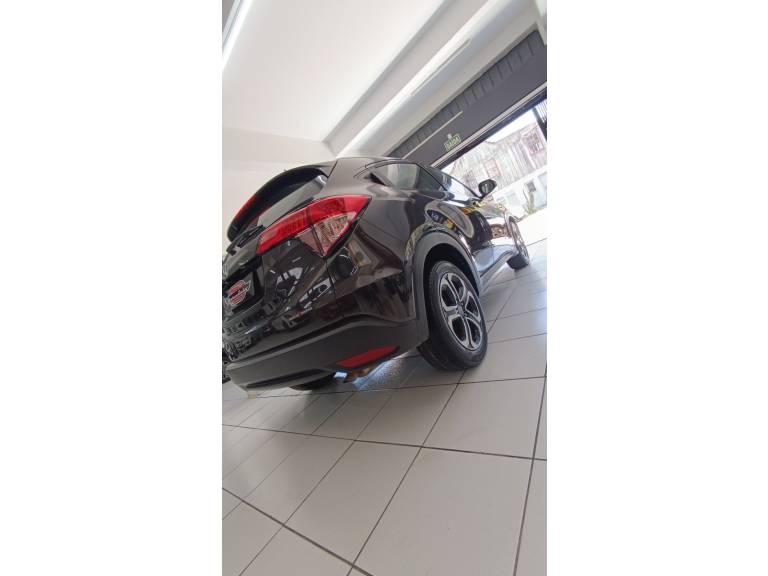 HONDA - HR-V - 2017/2017 - Marrom - R$ 89.900,00