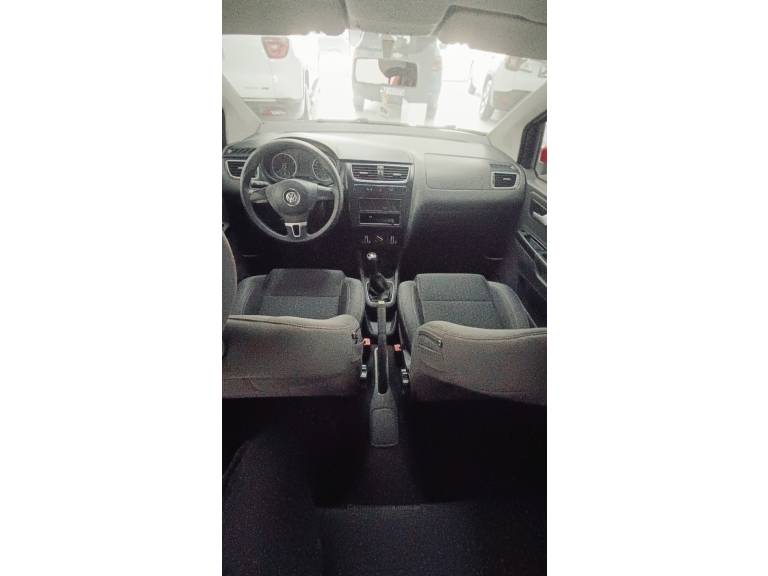 VOLKSWAGEN - CROSSFOX - 2013/2013 - Vermelha - R$ 44.900,00