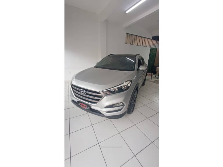 HYUNDAI - TUCSON - 2018/2019 - Prata - R$ 109.900,00