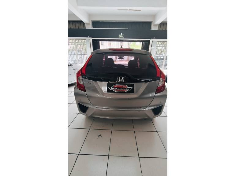 HONDA - FIT - 2015/2015 - Prata - R$ 63.900,00
