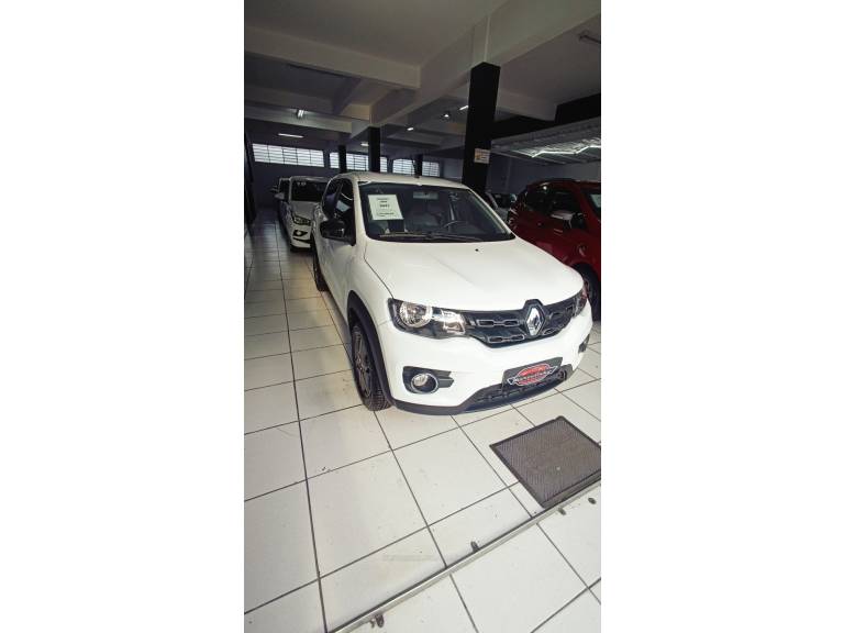 RENAULT - KWID - 2021/2021 - Branca - R$ 46.900,00