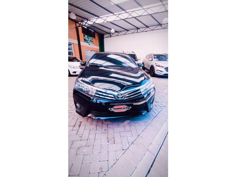 TOYOTA - COROLLA - 2016/2016 - Preta - R$ 83.900,00