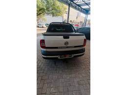VOLKSWAGEN - SAVEIRO - 2016/2016 - Branca - R$ 71.900,00