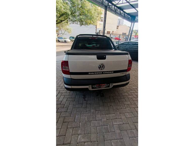 VOLKSWAGEN - SAVEIRO - 2016/2016 - Branca - R$ 71.900,00