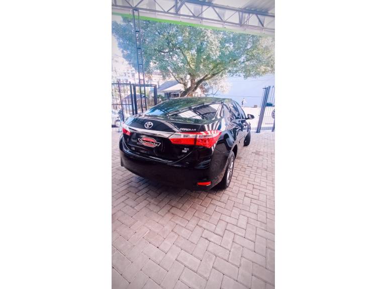 TOYOTA - COROLLA - 2016/2016 - Preta - R$ 83.900,00