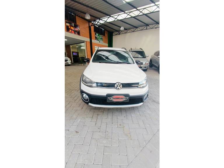 VOLKSWAGEN - SAVEIRO - 2016/2016 - Branca - R$ 71.900,00